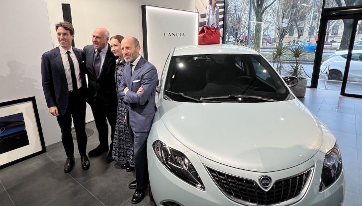Lancia Ypsilon MY2023 nelle concessionarie Lancia! - Foto 1 di 14