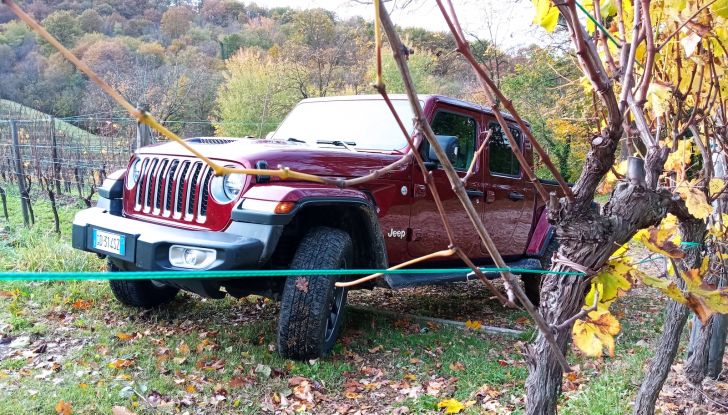 Jeep Gladiator test drive dell’infaticabile pick-up - Foto 9 di 17