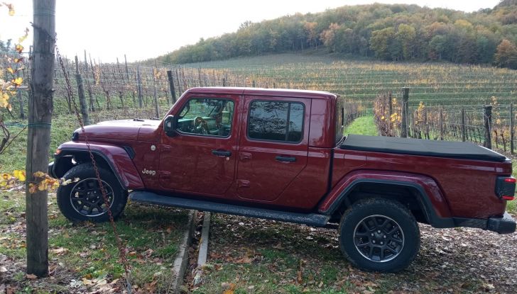 Jeep Gladiator test drive dell’infaticabile pick-up - Foto 10 di 17