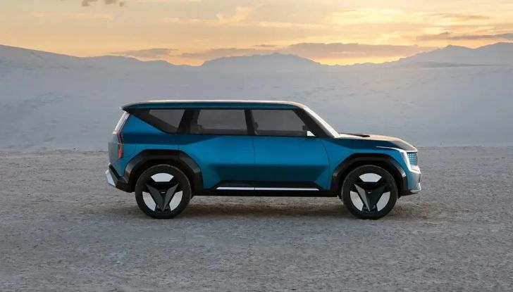 Kia EV9: il nuovo SUV elettrico sarà svelato l’11 novembre - Foto 3 di 8
