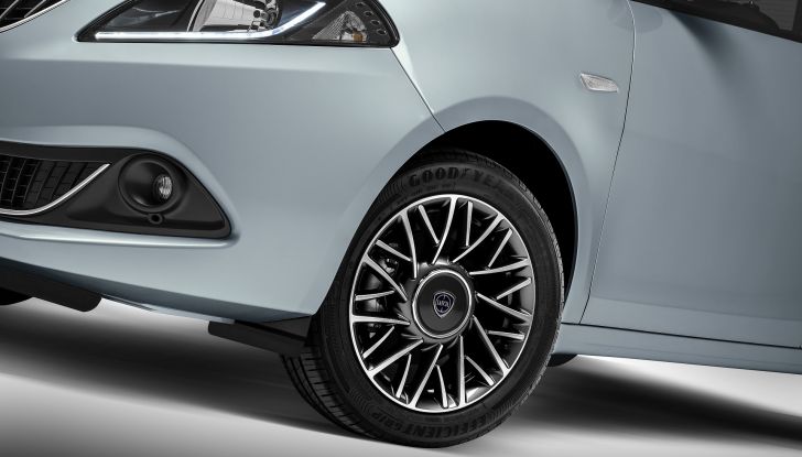 Lancia Ypsilon MY2023 nelle concessionarie Lancia! - Foto 9 di 14