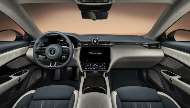 Maserati Granturismo: svelato l’abitacolo del MY2023 - Foto 5 di 11