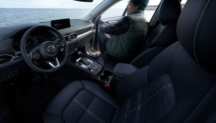 Mazda CX-5 2023: disponibile anche in versione mild-hybrid - Foto 9 di 10