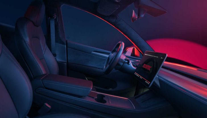 Tesla Model Y: con Novitec diventa ancora più aggressiva - Foto 10 di 10