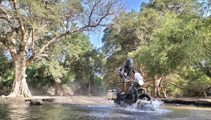 In viaggio sullo sterrato con Royal Enfield e Vintage Rides - Foto 9 di 10