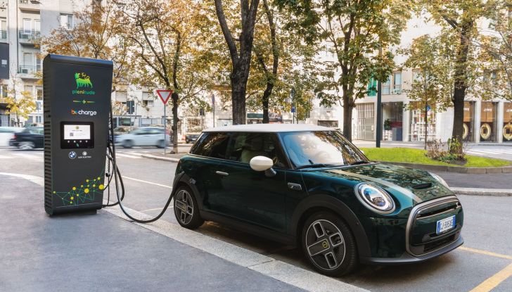 BMW Italia fa coppia con Plenitude per tariffe di ricarica ancora più vantaggiose - Foto 7 di 10