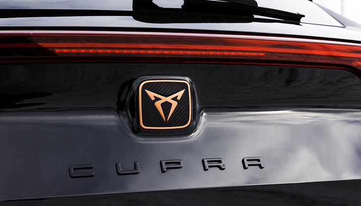 Cupra Formentor 2023: disponibile la versione speciale Alpha Edition - Foto 5 di 7