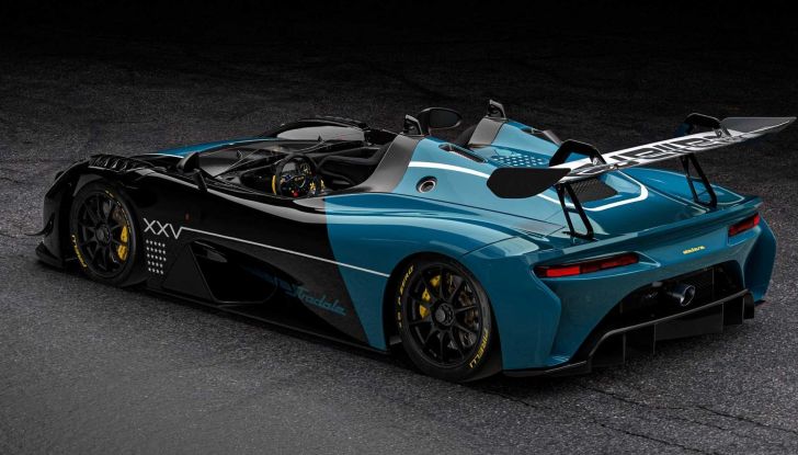 Dallara omaggia la prima vittoria a Indianapolis con due versioni speciali - Foto 6 di 7