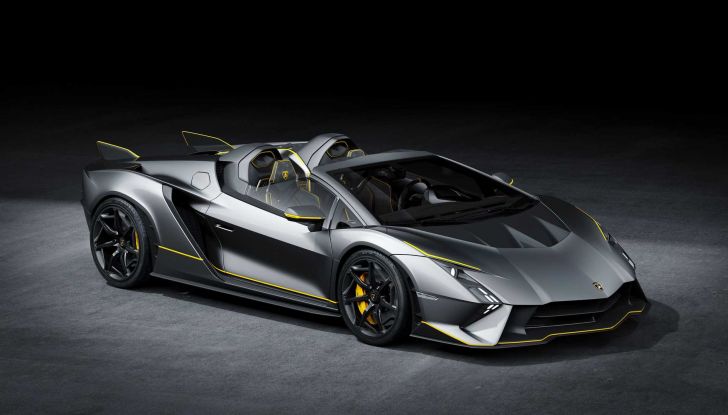 Le ultime Lamborghini V12 si chiamanono Autentica e Invencible - Foto 5 di 16