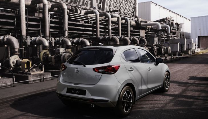 Mazda2 si aggiorna: tutte le novità del MY2023 - Foto 6 di 10