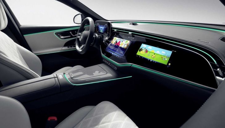 Mercedes aggiunge TikTok sull’infotainment della Nuova Classe E - Foto 6 di 8