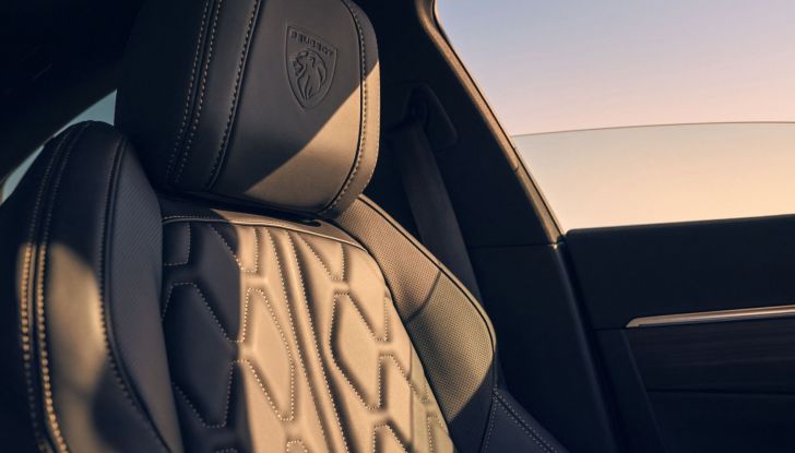 Nuova Peugeot 508: partono gli ordini in Italia da 42.170 euro - Foto 11 di 11
