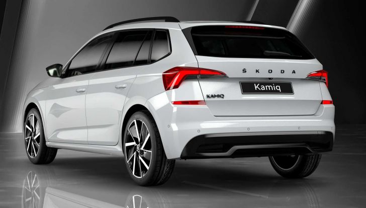 Skoda Kamiq Black Dots