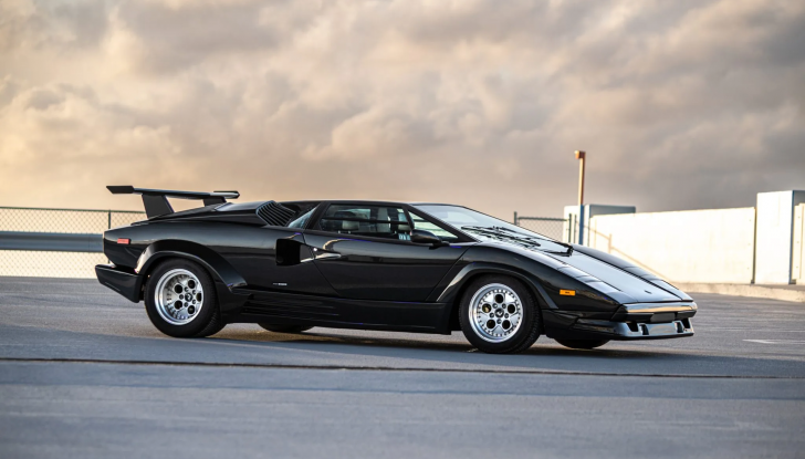 La Lamborghini Countach di Rod Stewart è in vendita all’asta! - Foto 1 di 7