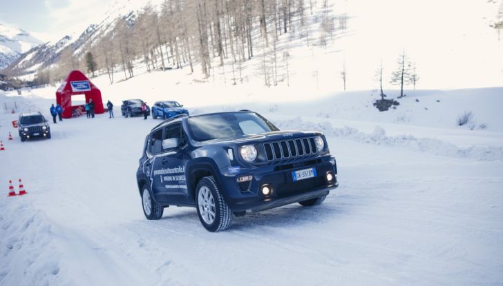 L’importanza di usare gli pneumatici invernali: dalla teoria alla pratica - Foto 32 di 42