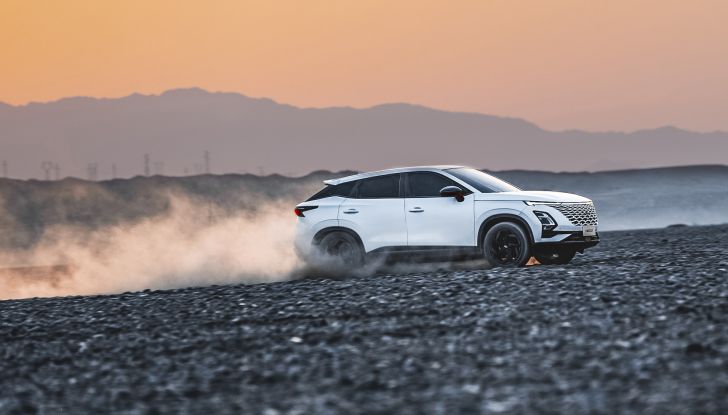 Chery Omoda 5: il SUV elettrico cinese arriva in Italia per fine anno - Foto 2 di 13