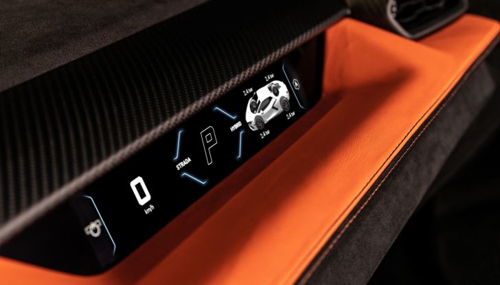 Lamborghini Revuelto conquista tutti: è già sold out per i primi due anni - Foto 19 di 56