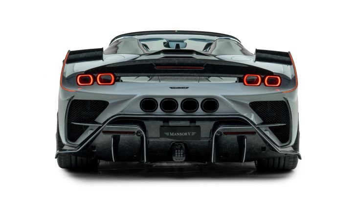 Mansory F9XX Tempesta Celeste: 1100 CV per la Ferrari SF90 Spider - Foto 19 di 22