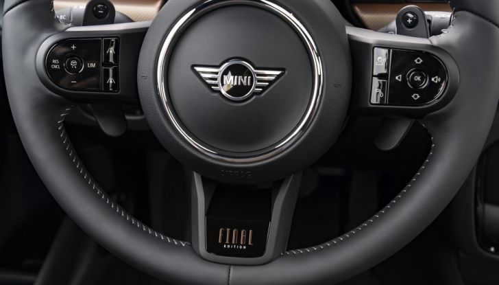 Mini Clubman Final Edition: ultima edizione limitata con dettagli esclusivi - Foto 18 di 93