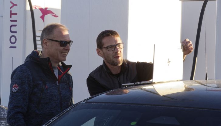 BMW i5: la prima Serie 5 100% elettrica conclude i test invernali - Foto 68 di 89