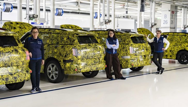 Mini Countryman: la nuova generazione elettrica verrà prodotta a Lipsia - Foto 15 di 36