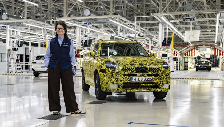 Mini Countryman: la nuova generazione elettrica verrà prodotta a Lipsia - Foto 13 di 36
