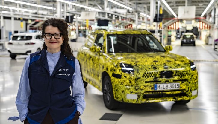 Mini Countryman: la nuova generazione elettrica verrà prodotta a Lipsia - Foto 12 di 36