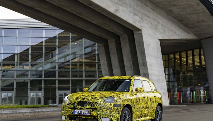 Mini Countryman: la nuova generazione elettrica verrà prodotta a Lipsia - Foto 35 di 36
