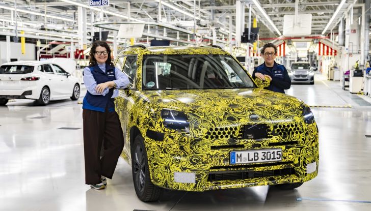 Mini Countryman: la nuova generazione elettrica verrà prodotta a Lipsia - Foto 7 di 36