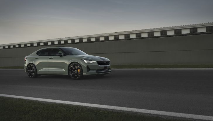 Polestar lancia l’edizione speciale Polestar 2 BST edition 230 - Foto 1 di 38