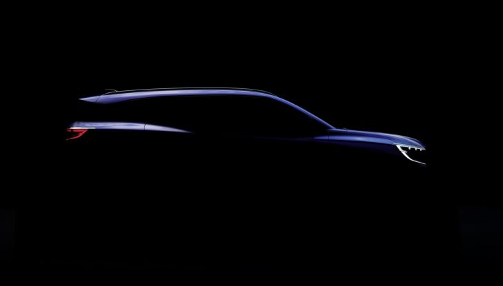 Renault Espace 2024: tetto panoramico particolarmente grande e design slanciato - Foto 1 di 4