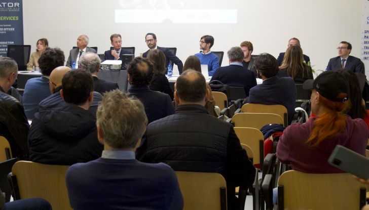 Vantaggi, opportunità e prospettive future delle auto elettriche - Foto 14 di 20