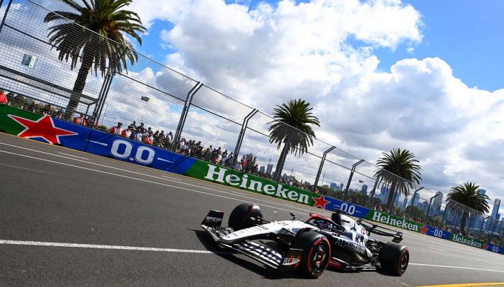 F1 2023, GP Australia: pole position Red Bull con Verstappen, insegue Mercedes - Foto 6 di 10