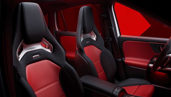 Mercedes GLA 2023: il restyling è all’insegna del mild-hybrid 48V - Foto 3 di 9