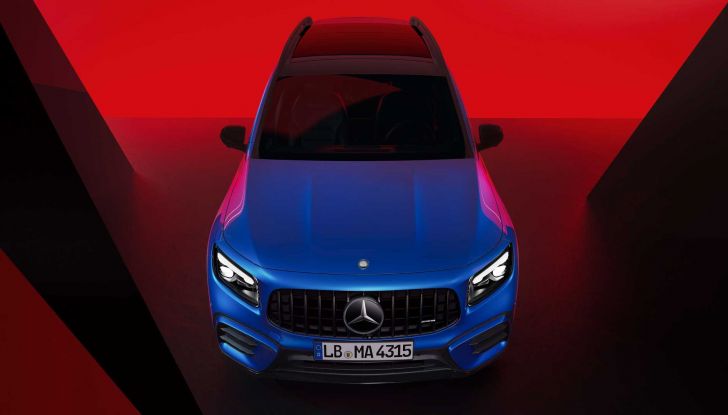 Mercedes GLB 2023: presentato il restyling del SUV a sette posti - Foto 10 di 14