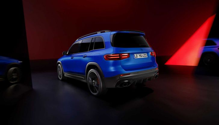 Mercedes GLB 2023: presentato il restyling del SUV a sette posti - Foto 8 di 14