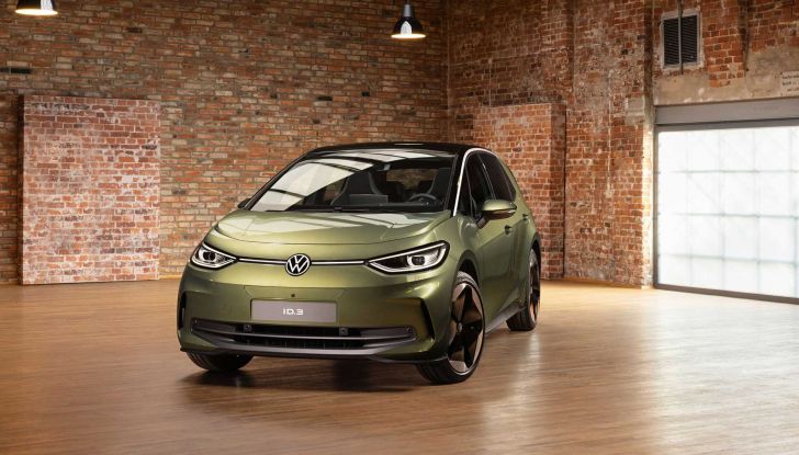 Volkswagen ID.3 2023 restyling, allestimenti, prezzi e noleggio - Foto 3 di 11