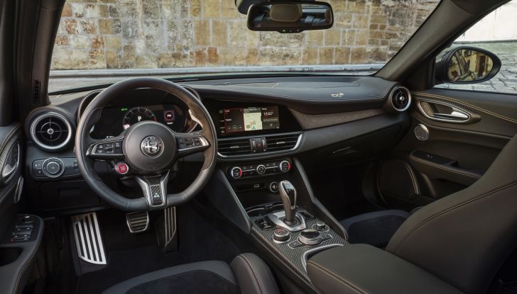 Alfa Romeo Giulia e Stelvio Quadrifoglio 100° Anniversario