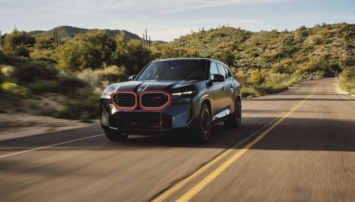 BMW XM Label Red: debutta il nuovo super SUV da 748 CV - Foto 1 di 47