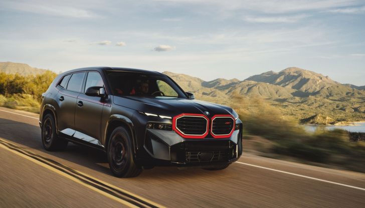BMW XM Label Red: debutta il nuovo super SUV da 748 CV - Foto 12 di 47