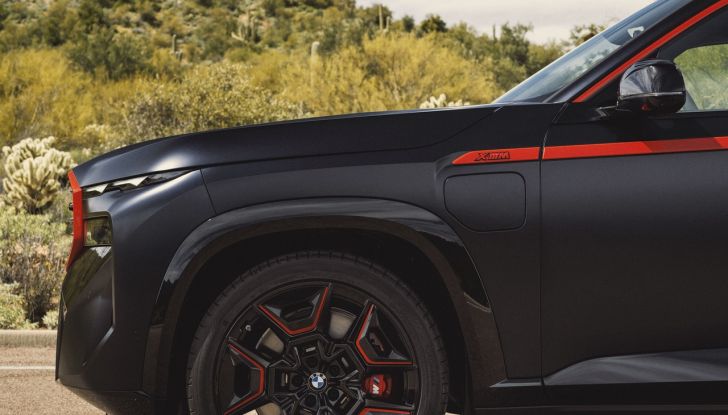 BMW XM Label Red: debutta il nuovo super SUV da 748 CV - Foto 15 di 47