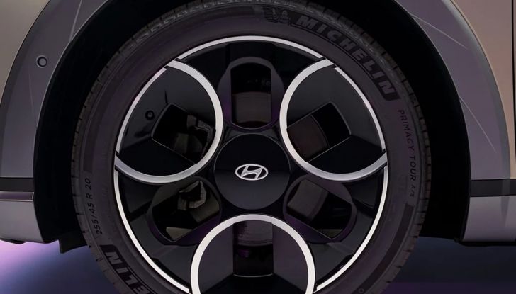 Hyundai loniq 5 Disney100 Platinum Concept: il progetto per i 100 anni della Disney - Foto 3 di 5