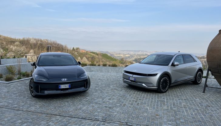 Hyundai Ioniq 2: esordio a un passo (con prezzi competitivi) - Foto 1 di 15