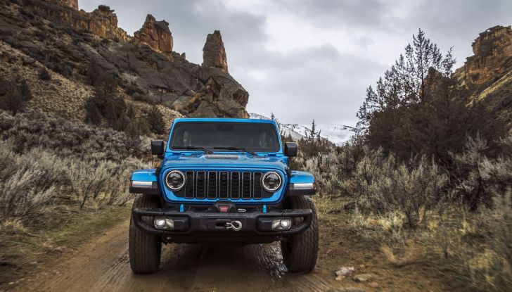 Jeep Wrangler 2024 debutta ufficialmente in Europa - Foto 4 di 19