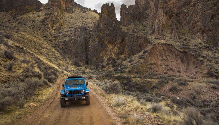 Jeep Wrangler 2024 debutta ufficialmente in Europa - Foto 5 di 19