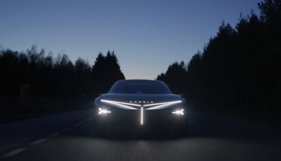 Lancia Gamma, la nuova top di gamma del brand avrà 700 km di autonomia