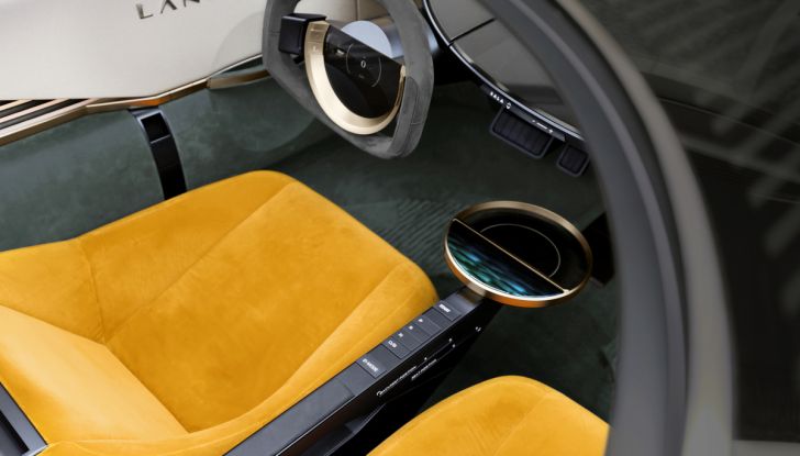 Lancia Gamma, la nuova top di gamma del brand avrà 700 km di autonomia - Foto 4 di 12