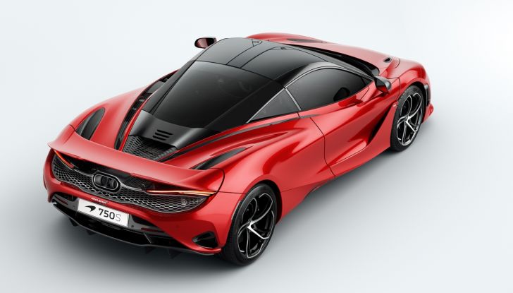 McLaren 750S: debutta la supercar più leggera e potente del marchio - Foto 15 di 75