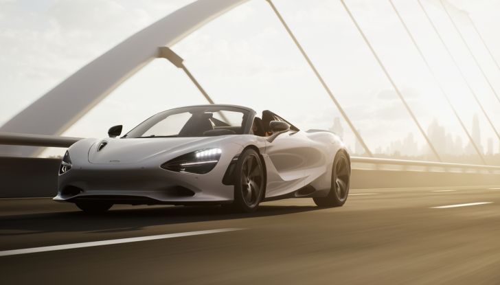 McLaren 750S: debutta la supercar più leggera e potente del marchio - Foto 27 di 75