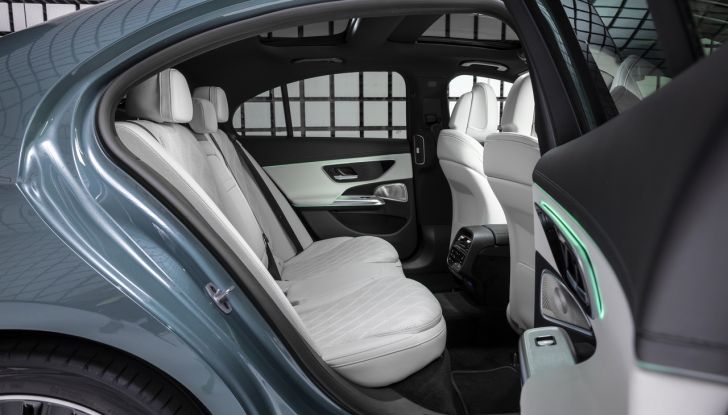 Mercedes Classe E 2024: caratteristiche e motori della nuova generazione - Foto 110 di 124